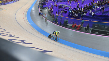 Фотография к новости: Париж-2024: Андрей Чугай тректегі велоспорттан іріктеу сынына қатысты