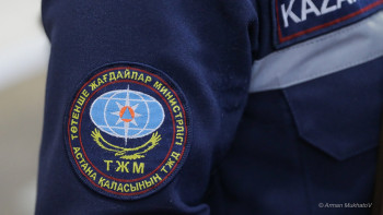 Фотография к новости: Сегіз жасар бала үшінші қабаттың терезесінен құлап кетті