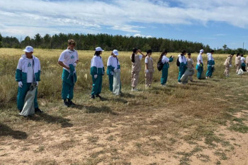 Фотография к новости: Шахтинск жастары "Таза орман" акциясына қатысты