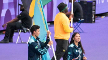 Фотография к новости: Олимпиаданың жабылуында Қазақстан туын кімдер алып шықты