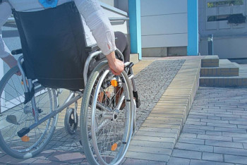 Фотография к новости: Түркістан облысында мүгедектігі бар адамдар үшін 1500-ден астам объект бейімделген