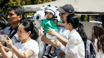 Фотография к новости: Зерттеу: Қазақстандық жастардың 80%-ы отбасын басты құндылық деп санайды