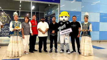 Фотография к новости: Алматы әуежайында әлем чемпионатының қатысушыларын қарсы алды