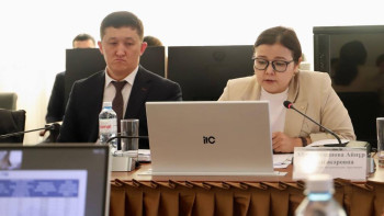 Фотография к новости: Еңбекминінде атаулы әлеуметтік көмек көрсетудің жаңа тәсілдері айтылды