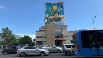 Фотография к новости: Астанада шекарашыларға арналған мурал ашылды