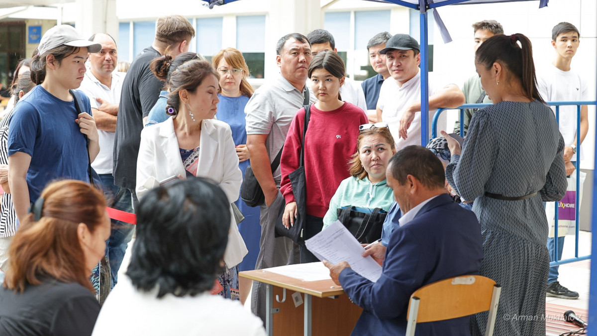  Арман Мухатов  - архив