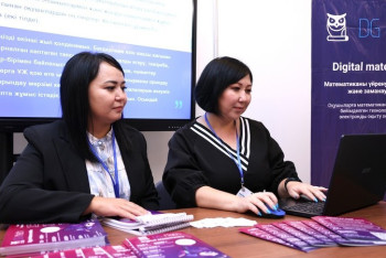 Фотография к новости: Қарағанды облысының мектептеріне 9 мың заманауи компьютер берілді