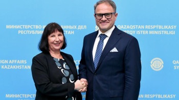 Фотография к новости: Қазақстан СІМ-де миссиясы аяқталған Финляндия елшісімен кездесу өтті