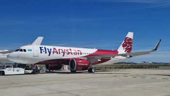 Фотография к новости: Егіздің сыңарын тастап кеткен FlyАrystan компаниясы кешірім сұрады