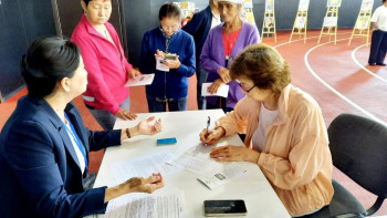 Фотография к новости: Астана: «Пригородный» тұрғын алабында зейнеткерлерге спорттық үйірмелер ашылды