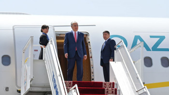 Фотография к новости: Тоқаев Тәжікстан Республикасына мемлекеттік сапармен барды