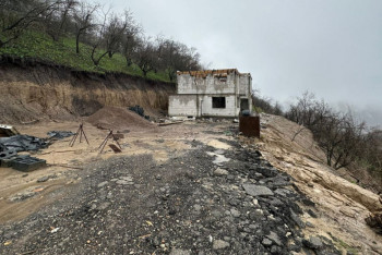 Фотография к новости: Алматыда лай көшкіні жүрген аймаққа 1,5 млрд теңге бөлінді