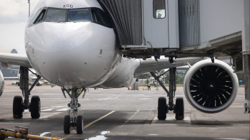 Фотография к новости: Найзағайдың кесірінен SCAT ұшағына зақым келген