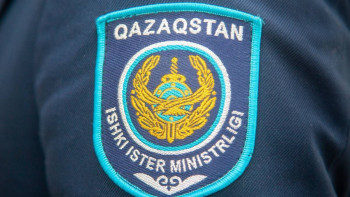 Фотография к новости: Елорда полициясы алаяқтықтың 10 эпизодына қатысы бар күдіктіні қолға түсірді