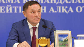 Фотография к новости: "Отыра бермей, жұмыс істеңдер": Министр спортқа жауапты мамандарға ескерту жасады