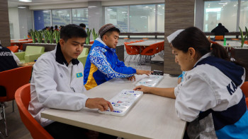 Фотография к новости: Көшпенділер ойыны: Тоғызқұмалақтан ашық жаттығу жиыны өтті