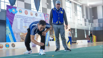 Фотография к новости: Астанада асық атудан қалалық жарыс өтіп жатыр