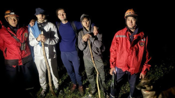 Фотография к новости: Іле Алатау тауларында құтқарушылар үш адамды құтқарды