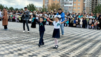 Фотография к новости: Қарағандыда «Жайлы мектеп» жобасының аясында жаңа мектеп ашылды