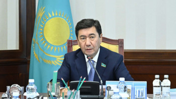 Фотография к новости: Қошанов: Бүгінгі Жолдау – қоғамды толғандырып отырған ең өзекті мәселелерге нақты жауап