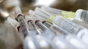 Фотография к новости: Газа секторында балаларға полиомиелитке қарсы жаппай екпе салып жатыр