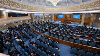 Фотография к новости: Экономиканы қарқынды дамыту үшін тек мемлекет қаржысына сүйену жеткіліксіз – Тоқаев