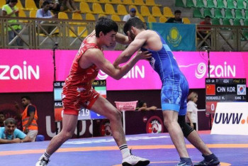 Фотография к новости: Бүгін күрестен 20 жасқа дейінгі балуандар арасындағы Әлем біріншілігі басталды