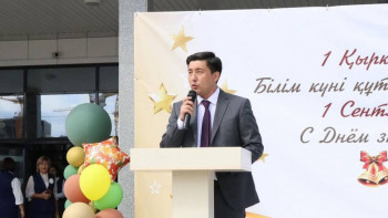 Фотография к новости: Ұстаз болу – тек білім беру емес, баланы үлкен өмірге дайындау - директор