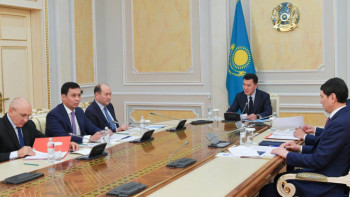 Фотография к новости: Қарин Сыбайлас жемқорлыққа қарсы іс-қимыл жөніндегі комиссияның кезекті отырысын өткізді