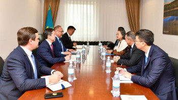 Фотография к новости: Қазақстан мен БҰҰ АТМЭӘК цифрлық трансформация перспективаларын талқылады