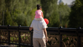 Фотография к новости: Бала тәрбиесіндегі әкенің рөлі қандай?