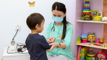 Фотография к новости: Павлодар облысында балалар арасында көкжөтел белең алды