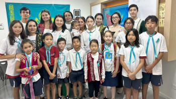 Фотография к новости: Қазақстан халқы тілдері күні Таиландта аталып өтті