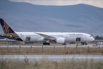 Фотография к новости: "Бомба қойылған": Үнділік ұшақ шұғыл түрде Түркия әуежайына қонды