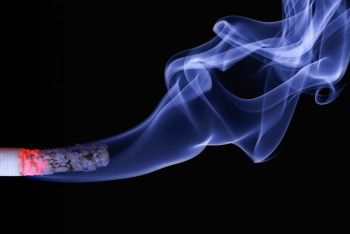 Фотография к новости: Хромтау тұрғыны темекі салдарынан өртеніп кете жаздады