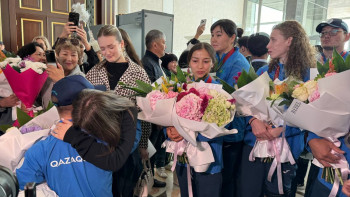 Фотография к новости: Давид Дегтярев сияқты екі дүркін чемпион болғым келеді – Ақмарал Науатбек