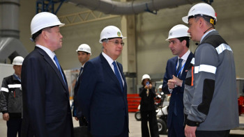 Фотография к новости: Тоқаев Қостанайдағы шойын құю зауытының жұмысына оң баға берді