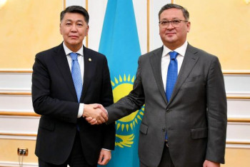 Фотография к новости: СІМ басшысы АҚИҰ бас директорын қабылдады