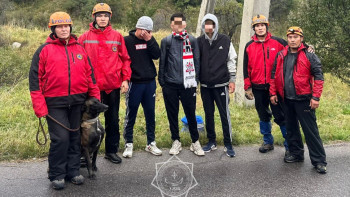 Фотография к новости: Букреев шыңына шығып, адасып кеткен туристер құтқарылды