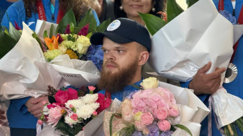 Фотография к новости: Екі дүркін чемпион Давид Дегтярев қазақ халқына алғысын айтты