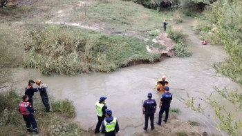 Фотография к новости: Алматы облысында 4 жасар бала өзенге батып кетті