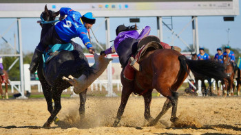 Фотография к новости: Ұлттық құрама көк бөрүден финалға шықты