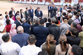 Фотография к новости: Халықтық штаб Жамбыл облысы тұрғындарымен референдумның маңызын талқылады