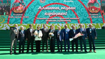 Фотография к новости: "Алматы қаласының құрметті азаматы" атағы кімдерге берілді?