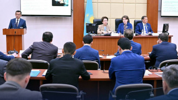 Фотография к новости: Мәжіліс депутаттары Салық кодексінің жаңа жобасын әзірлеуге кірісті