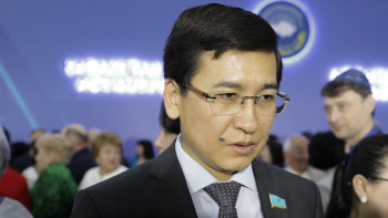 Фотография к новости: Оқу процесі хаосқа айналады: Аймағамбетов Павлодар мектептеріндегі жағдай туралы