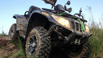 Фотография к новости: Солтүстік Қазақстанда квадроцикл аударылып, 4 жасар бала көз жұмды