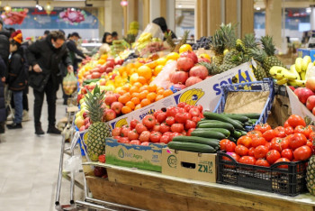 Фотография к новости: Астанадағы жәрмеңкеге үш облыс 400 тоннадан астам өнім әкеледі