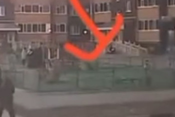 Фотография к новости: Ақтөбеде 9 жастағы бала әткеншектен құлап, көз жұмды