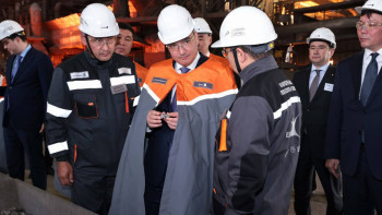 Фотография к новости: Өнеркәсіп, логистика және АӨК: Бектенов Ақтөбе облысының дамуы барысымен танысты